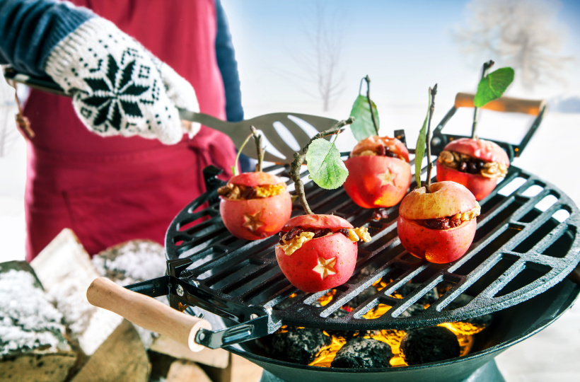 Grillen im Winter: Genieße die kalte Jahreszeit mit unseren Holzkohlegrills und Gasgrills + Rezept-Idee für das Wintergrillen!