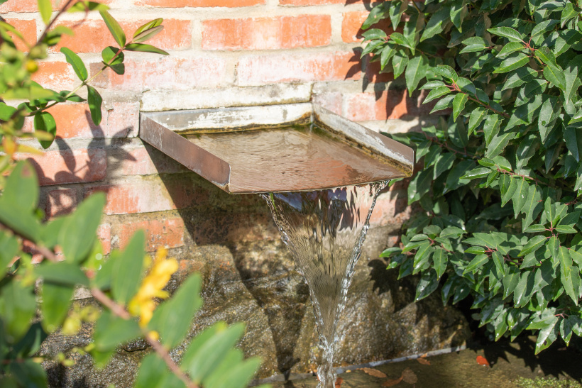 Wasser als Gestaltungselement im Garten