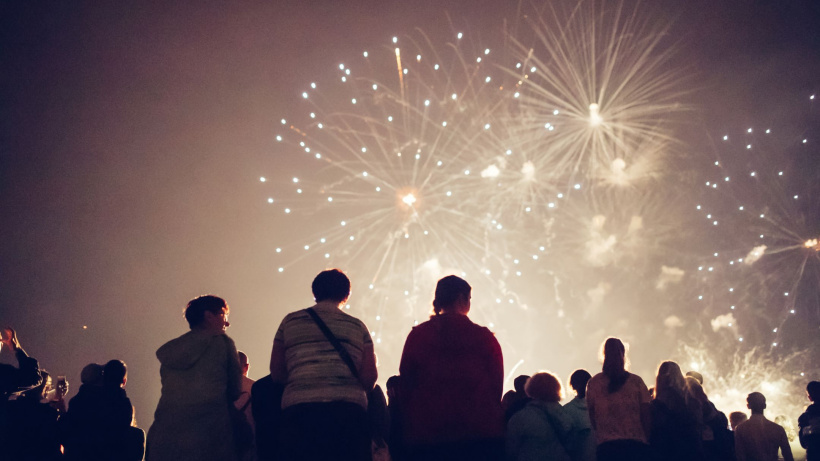 Feuerwerk sicher genießen - Tipps für ein fröhliches und stressfreies Silvester!