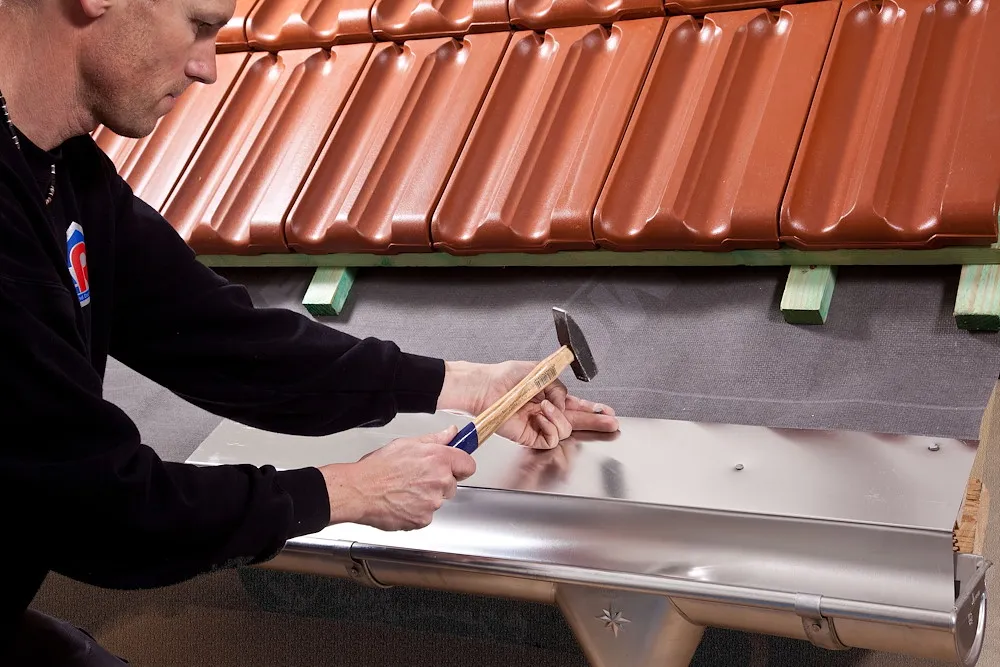 Rinneneinhang oh.Wasserfalz