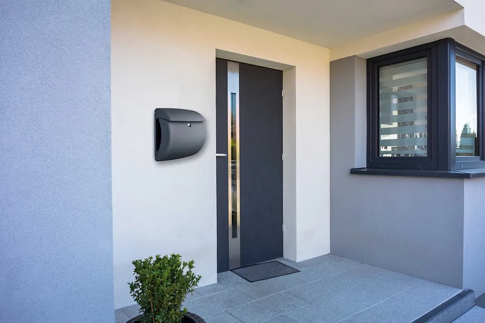 Kunststoff-Briefkasten