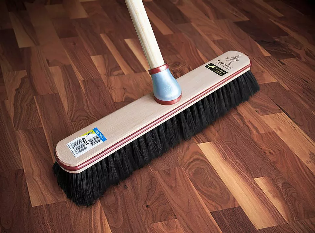 Laminat u. Parkettbesen