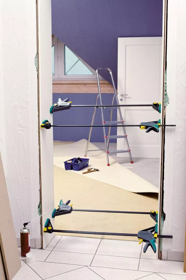 Einhandzwinge PRO 100-300