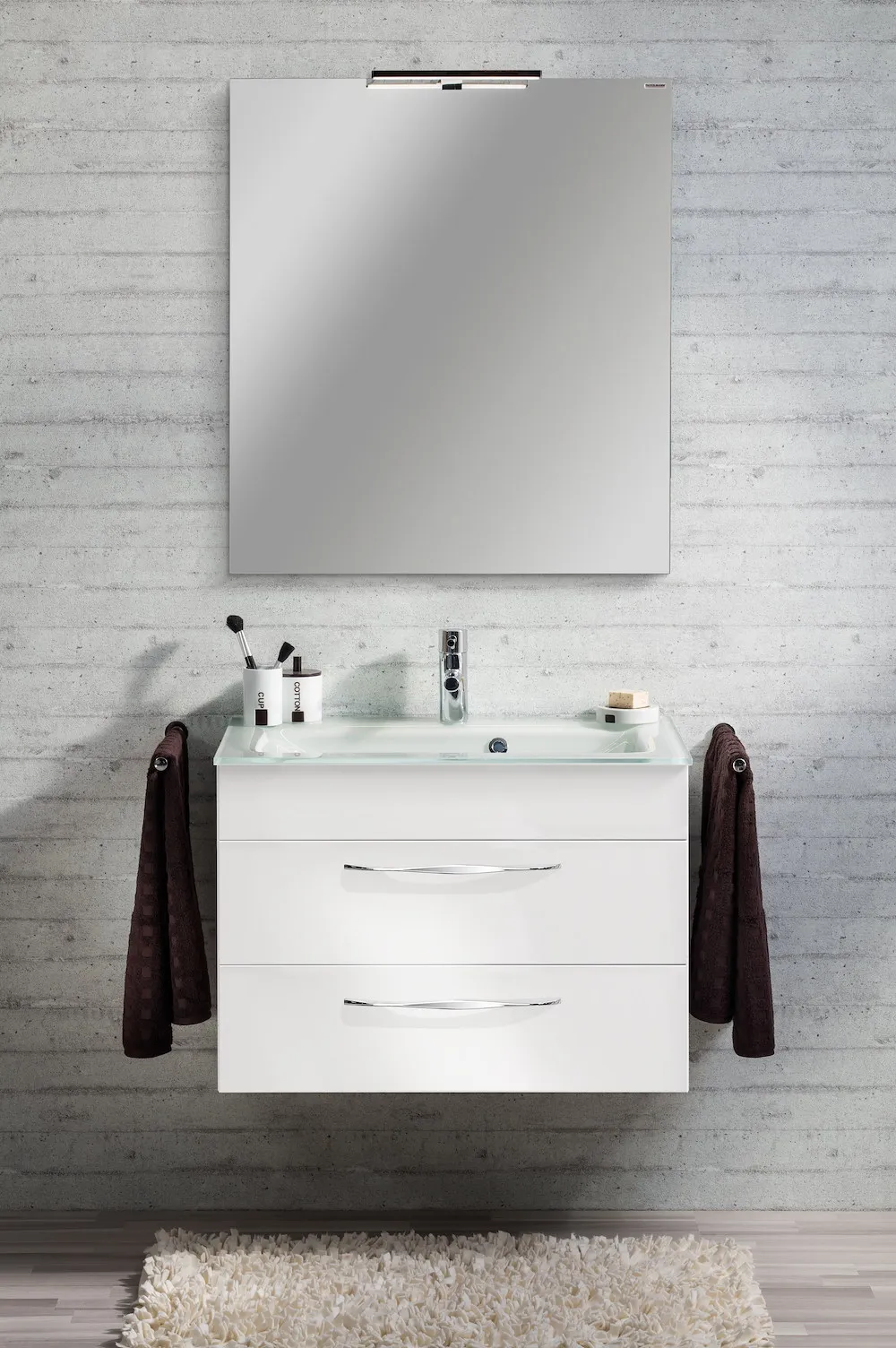 Spiegel mit Wandbefestigung