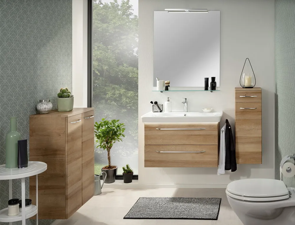 Spiegel mit Wandbefestigung