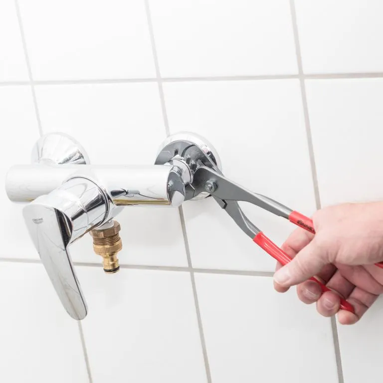 Armaturenzange 250mm verc. SB