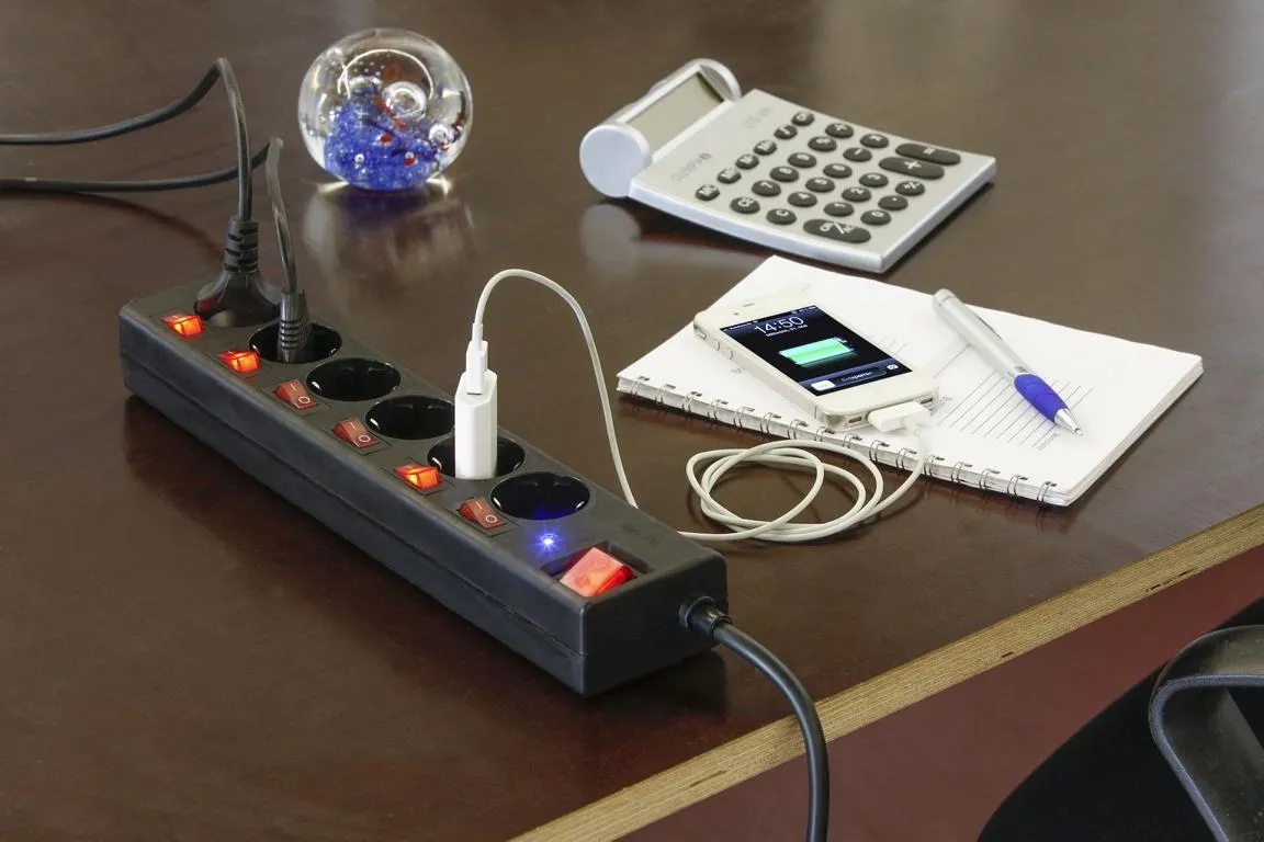 Steckdosenleiste 6-fach,