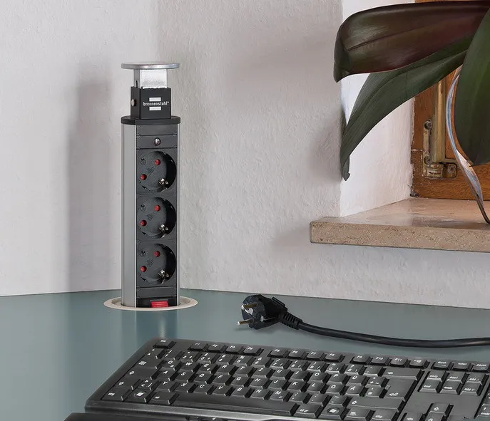Tower Power USB-Charger