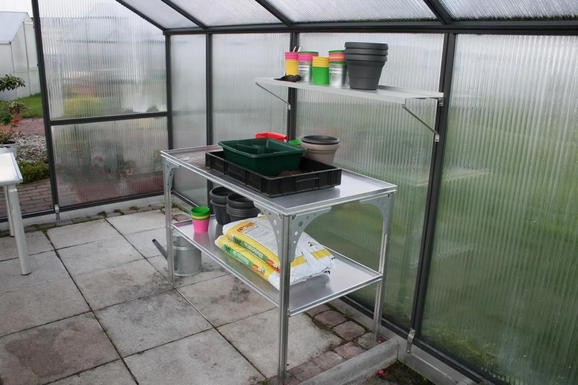 Universal-Aluminium-Tisch