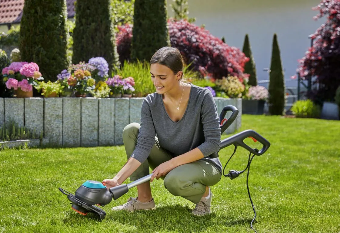 Elektro-Trimmer EasyCut 450/25