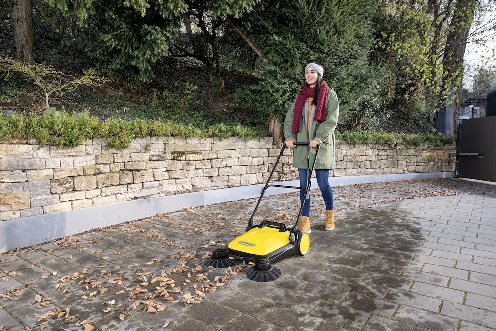 Seitenbesen f&uuml;r feuchtes