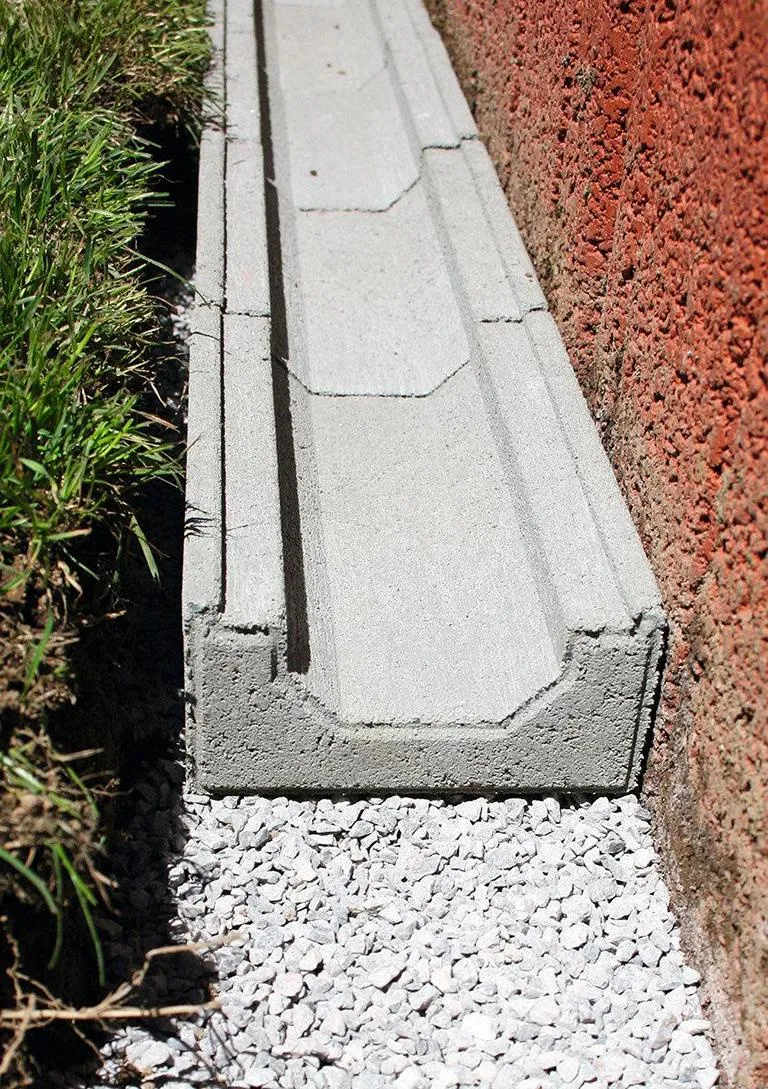 Kabel-Schlauch-Kanal