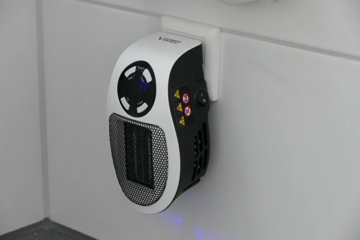 Keramik Steckdosenheizung 500W