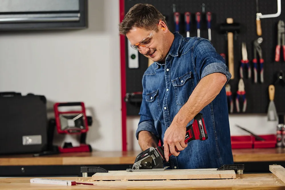 Akku-Mini-Handkreiss&auml;ge