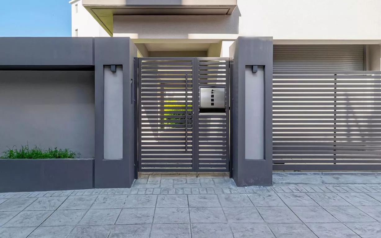 Edelstahl-Briefkasten