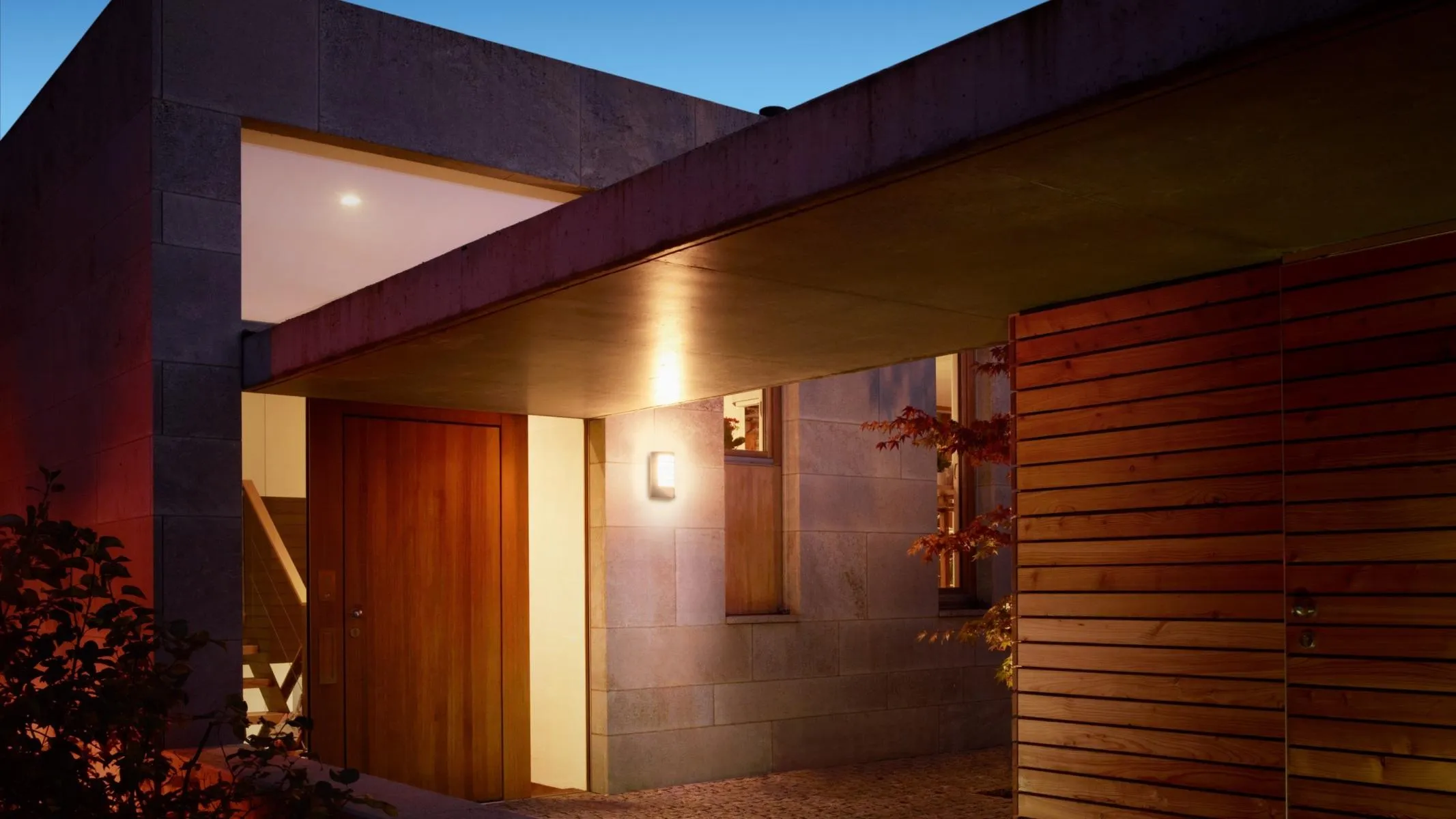 AUSSENLEUCHTE L 12 M ANT