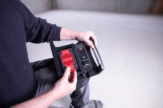 Multy Batt. LED Akku Strahler