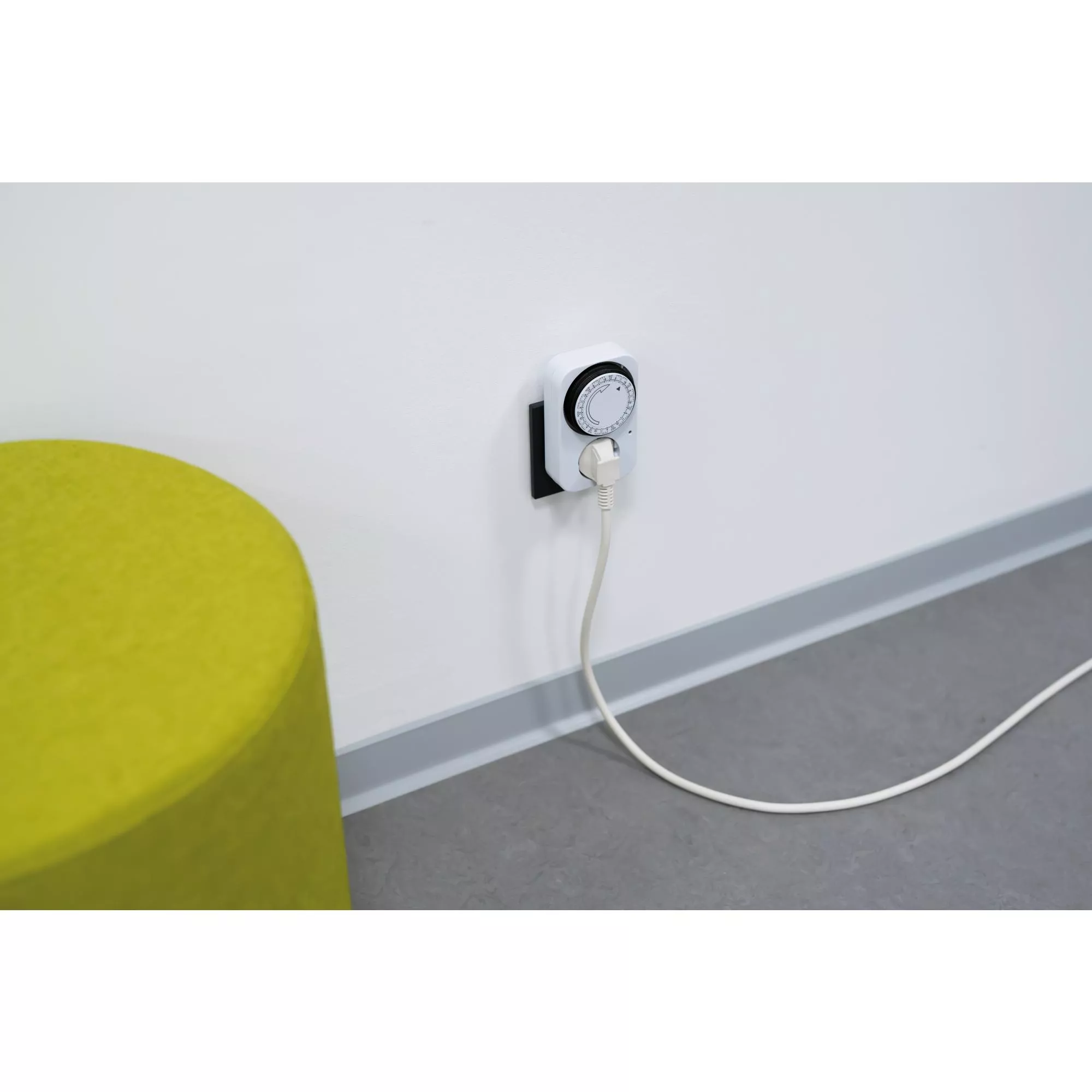 Wochenzeitschaltuhr analog