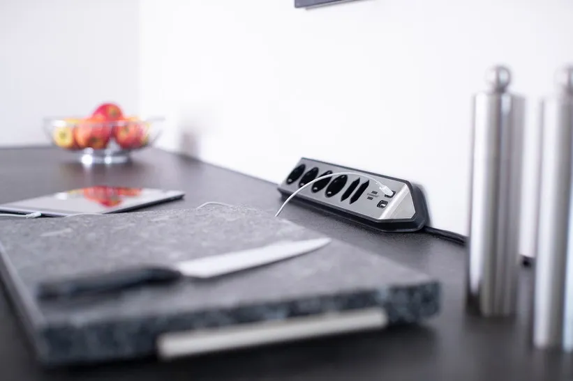 Eck-Stedo-Leiste 6f. sw/silber