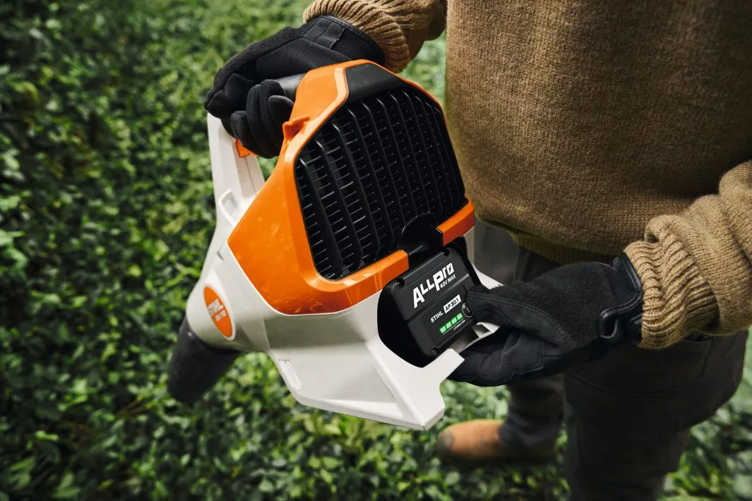 STIHL Akku Laubbl&auml;aser BGA 110